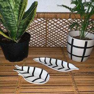 Nate Berkus Pineapple and Leaf Dish